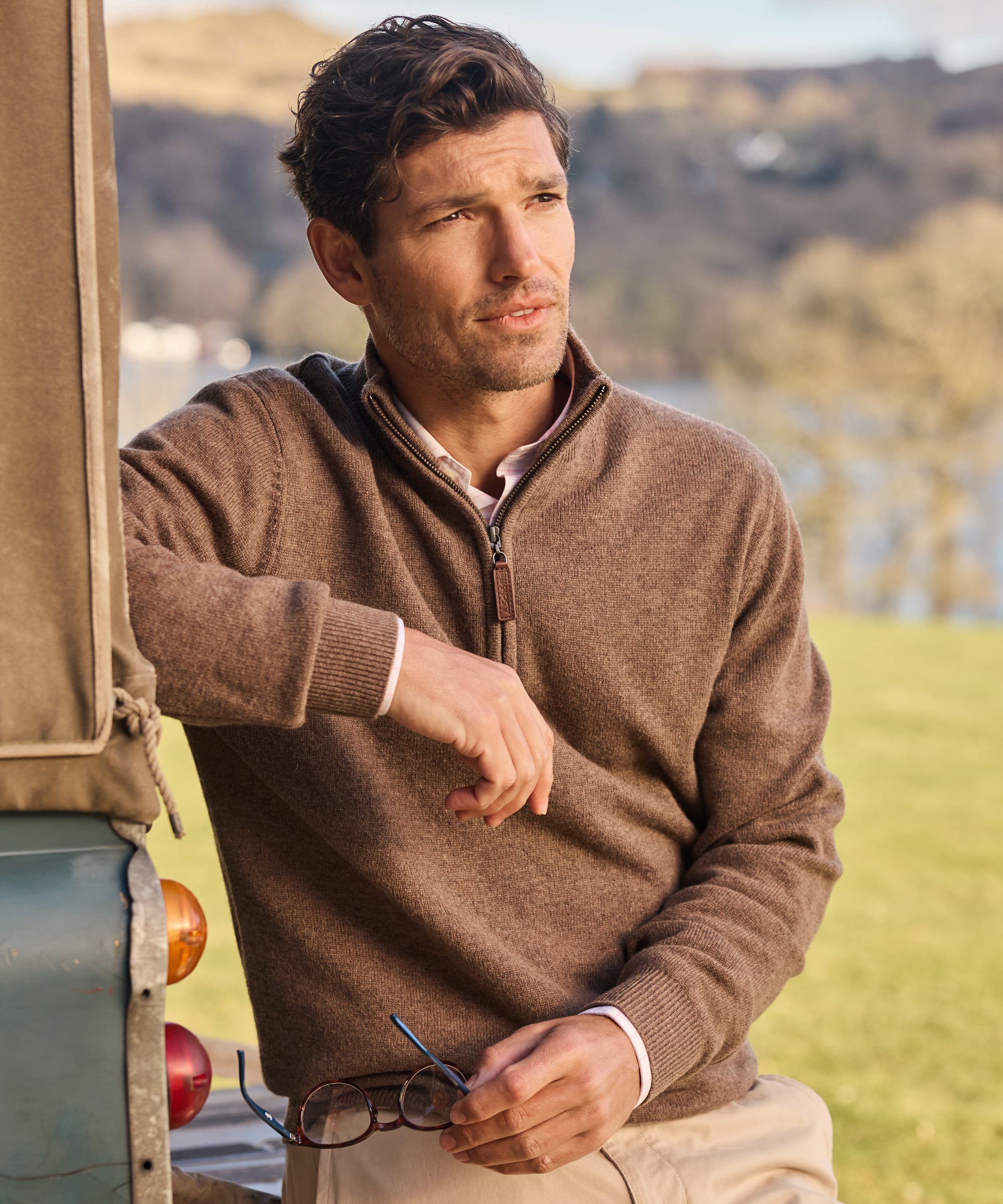 Lewis Lambswool Quarter Zip Jumper - Mushroom