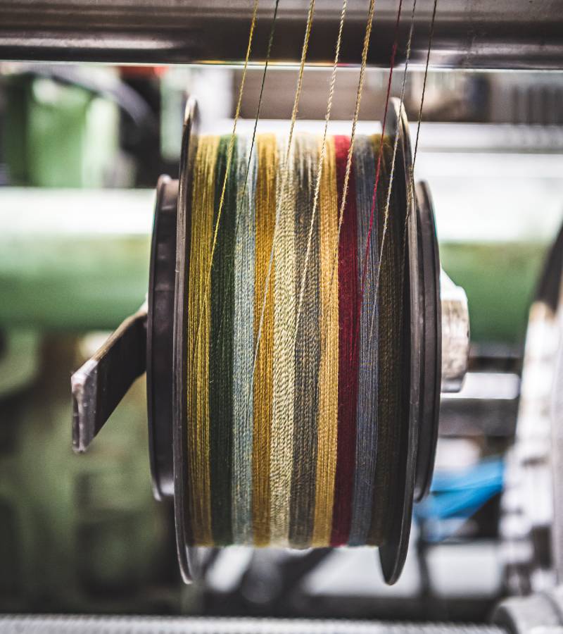 An image showing the dyeing and blending process of making tweed.