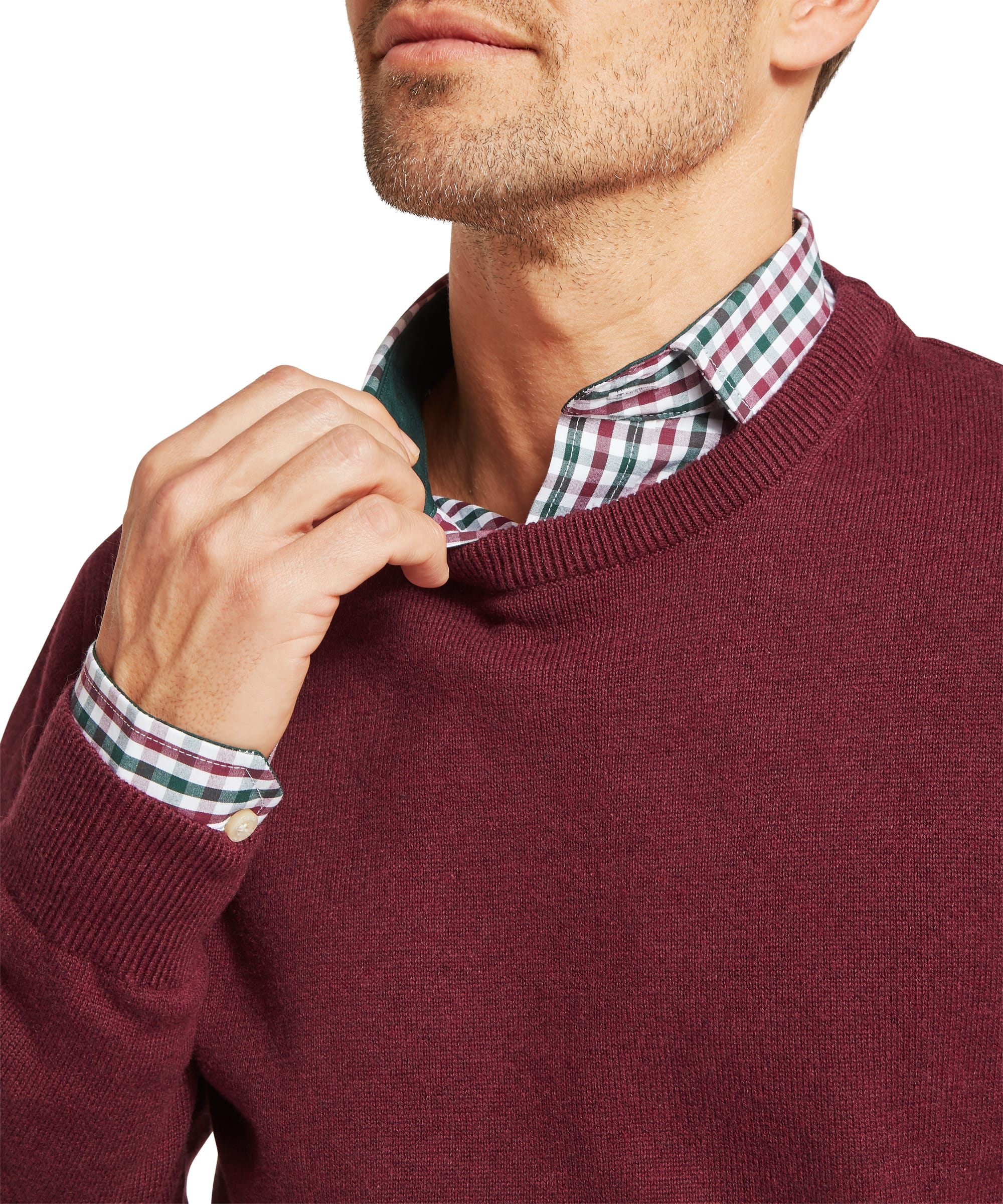 Schöffel Men's Calton Cotton Cashmere Crew Jumper in Red — close-up of ribbed crew neckline with gingham check shirt collar layered underneath